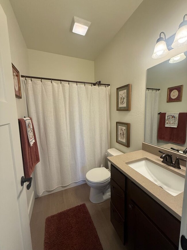 Building Photo - 4 bed 3 bath home in Bozeman.