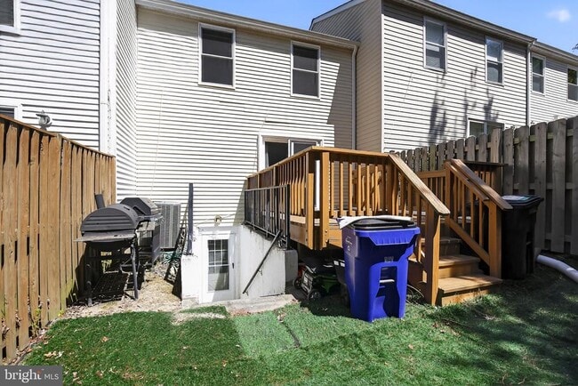 Building Photo - 7506 Summer Blossom Ln