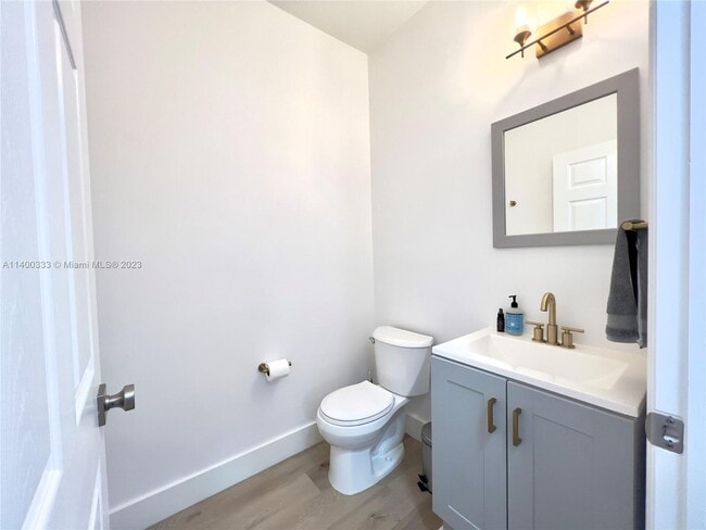Building Photo - 7846 NW 116th Ave