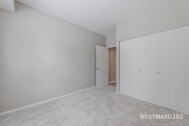 Building Photo - 24821 Gates Ct
