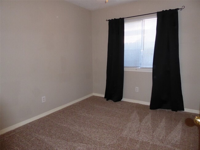 Building Photo - 6419 Diamond Rock Dr