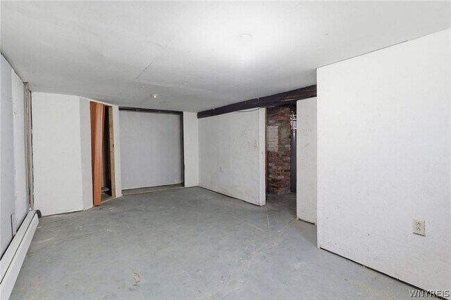 Building Photo - 175 Texas St