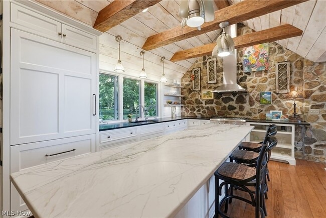 Building Photo - 7910 Larkspur Ln