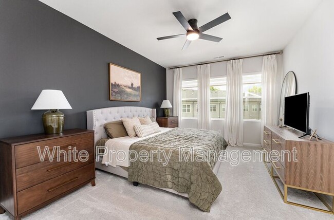 Building Photo - 514 Myrick Aly