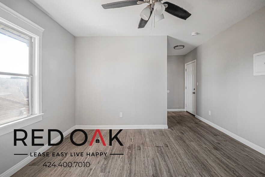 Building Photo - 227 E 52nd St