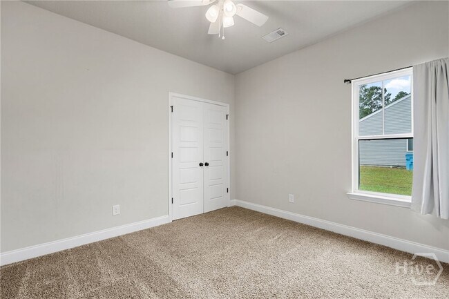 Building Photo - 211 Crosswinds Dr