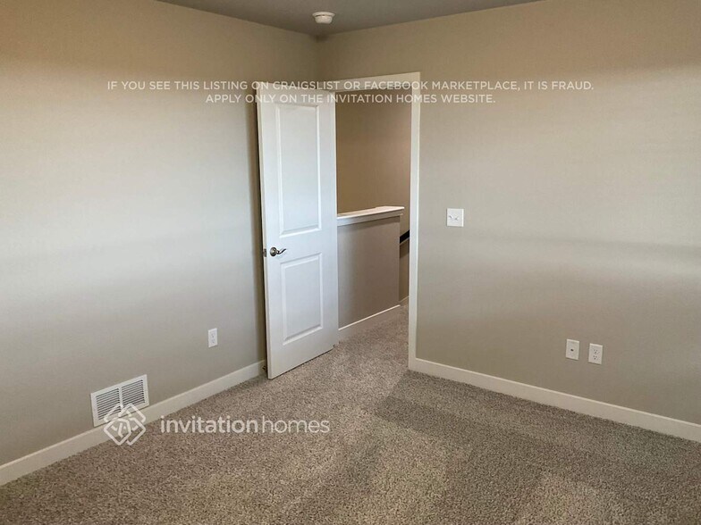 Building Photo - 11843 Mission Peak Pl