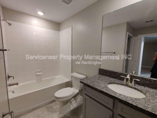 Building Photo - 1290 White Fox Run