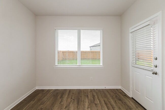 Building Photo - 417 Sunny Highlands Dr