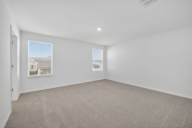 Building Photo - Brand-new 5 Bed now Available!