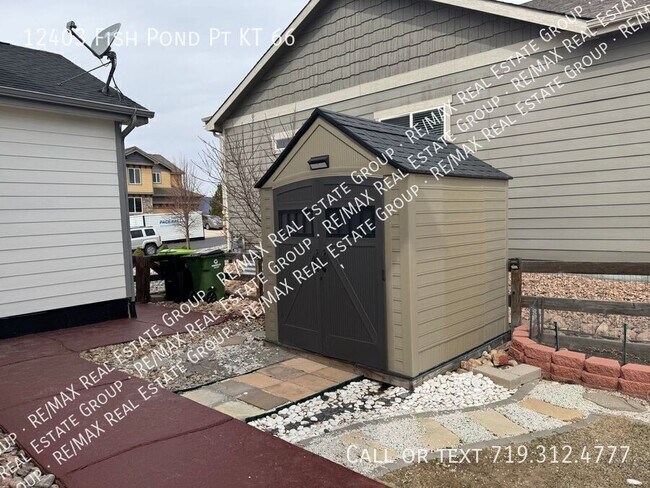 Building Photo - 12403 Fish Pond Point