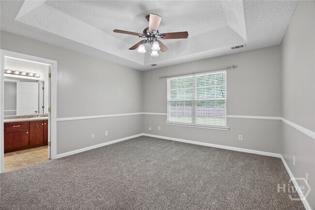 Building Photo - 115 Nandina Wy