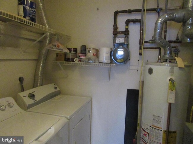 Building Photo - 11006 Koman Cir