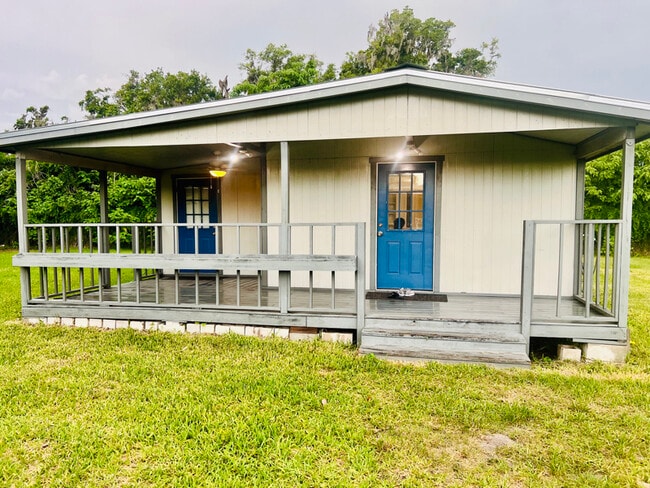 Building Photo - 3911 N Wilder Rd