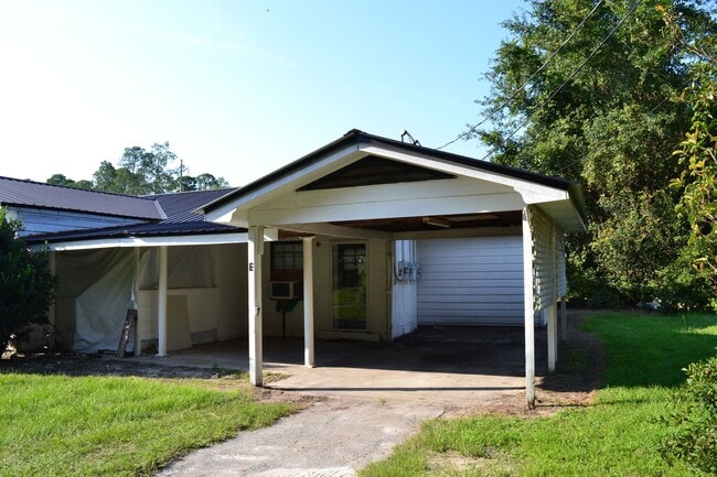 Primary Photo - 950 George St