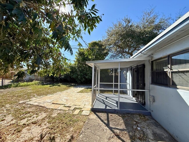 Building Photo - 3250 NW 179th St