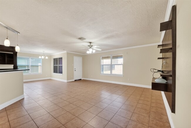 Building Photo - 5810 Post Oak Manor Dr