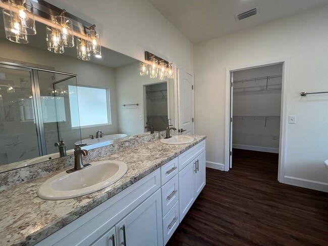 Building Photo - Brand New Construction- New 3 Bedroom, 2 Bath home in Lake City