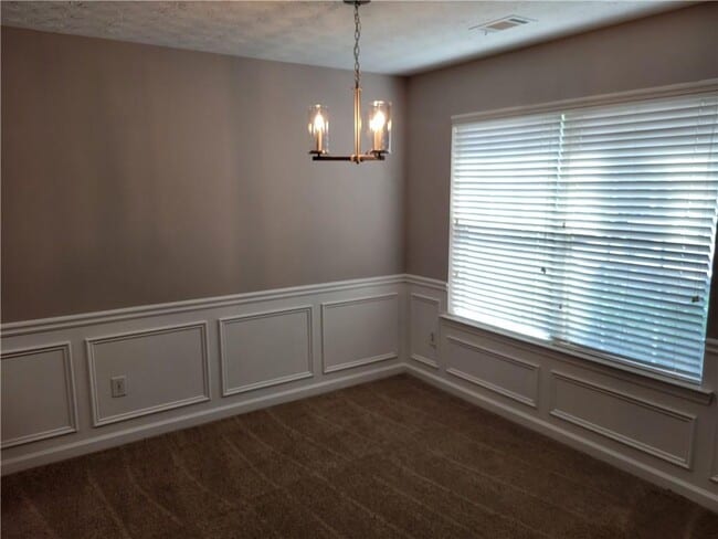 Building Photo - 2802 Vining Ridge Terrace