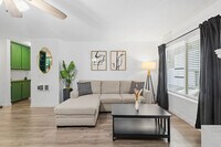 Building Photo - 4580 Ohio St