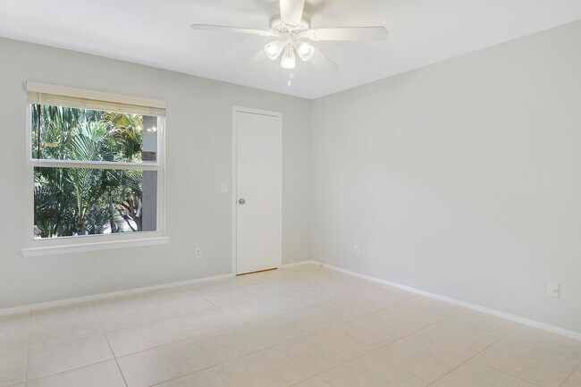 Building Photo - 1780 Palm Cove Blvd