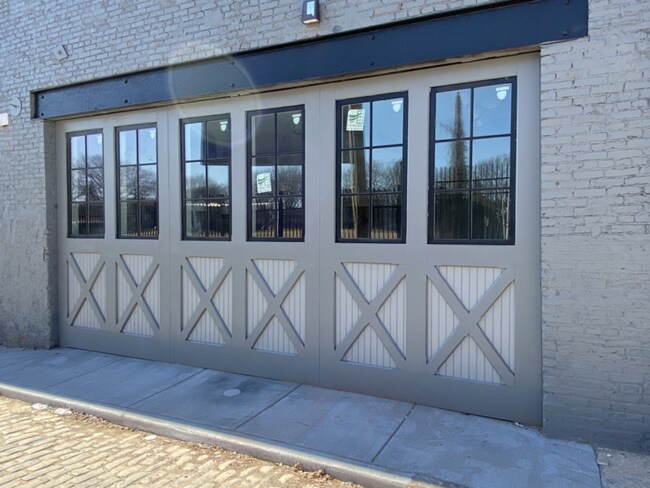 Building Photo - 1509 E Baltimore St