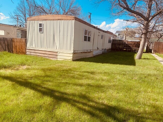 Building Photo - 2 Bedroom 2 bath Mobile Home in Great Falls