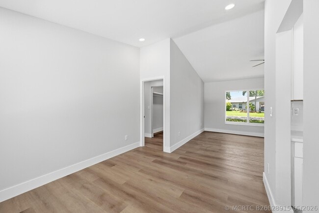Building Photo - 11991 SW 51st Ct