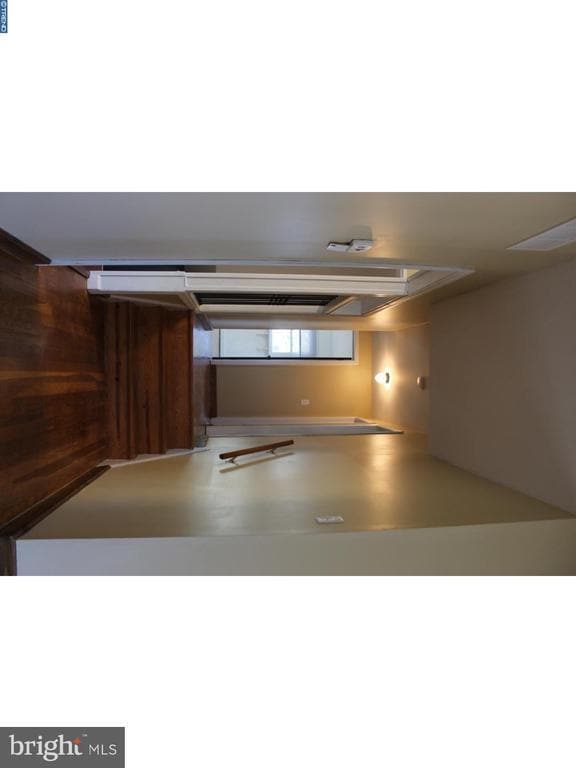 Building Photo - 113 W Rutherford Dr
