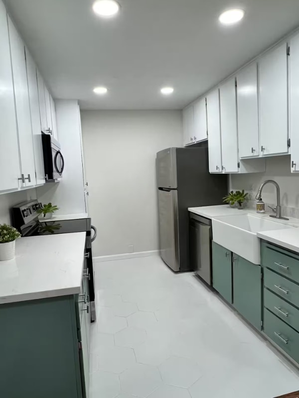 Building Photo - 1806 London Dr