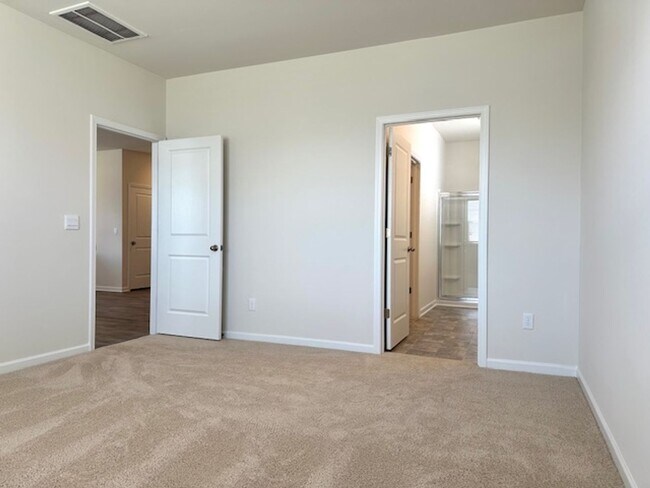 Building Photo - BRAND NEW HOME IN HOPKINS