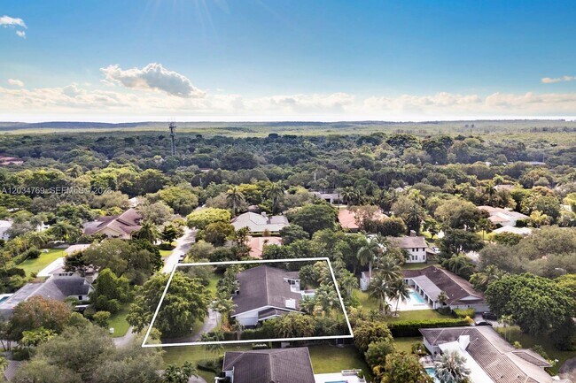 Building Photo - 5780 Las Palmas Dr