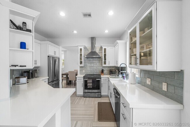 Building Photo - 2404 NW 67th St