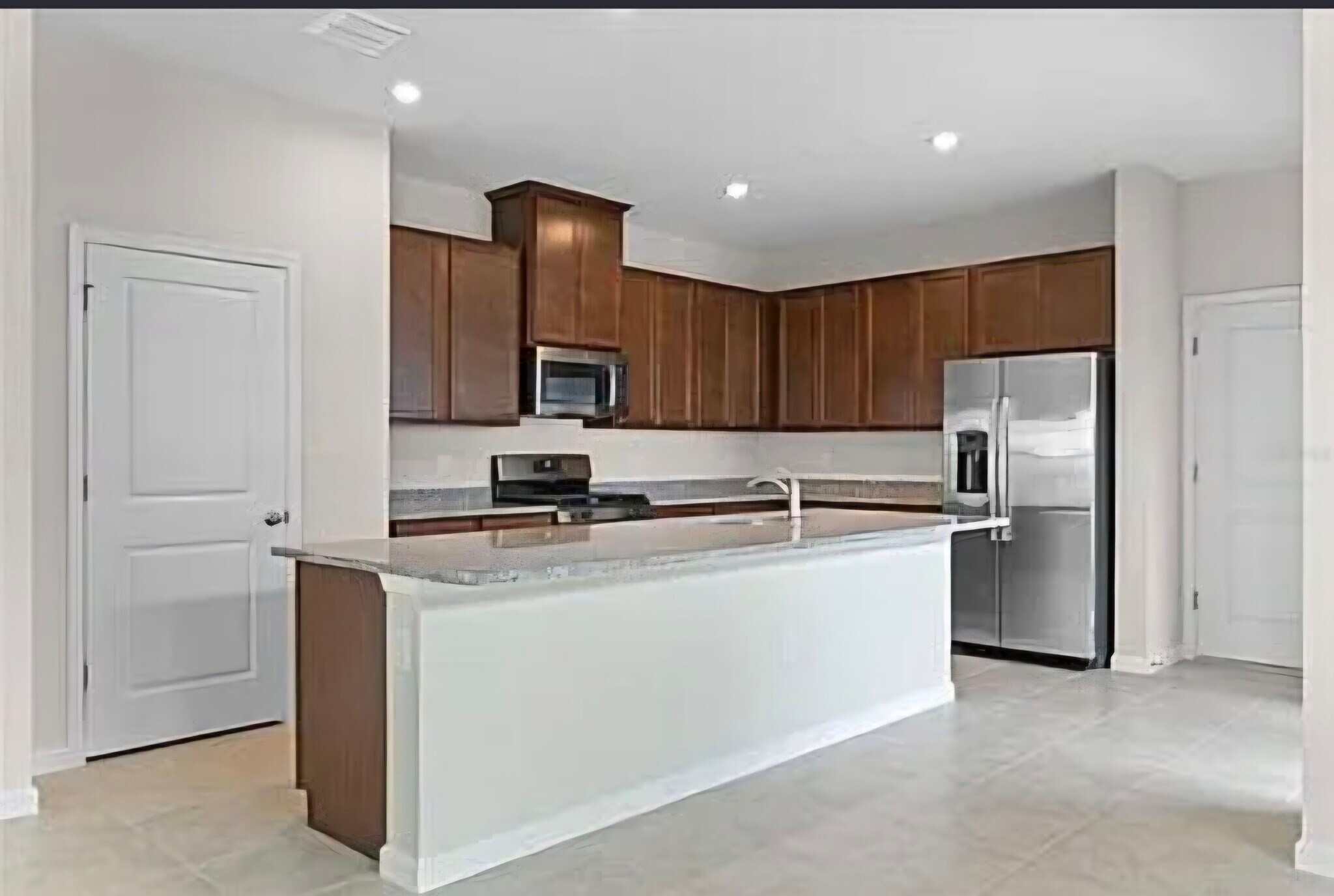 Building Photo - 3875 Denali Dr