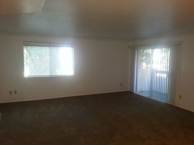 Building Photo - 8841 N 8th St