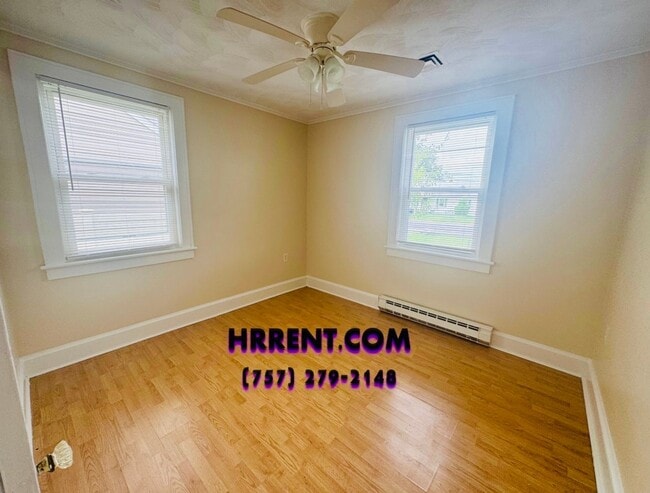 Building Photo - Lovely 3 Bedroom 2 Bath Single Family Home located in Norfolk VA