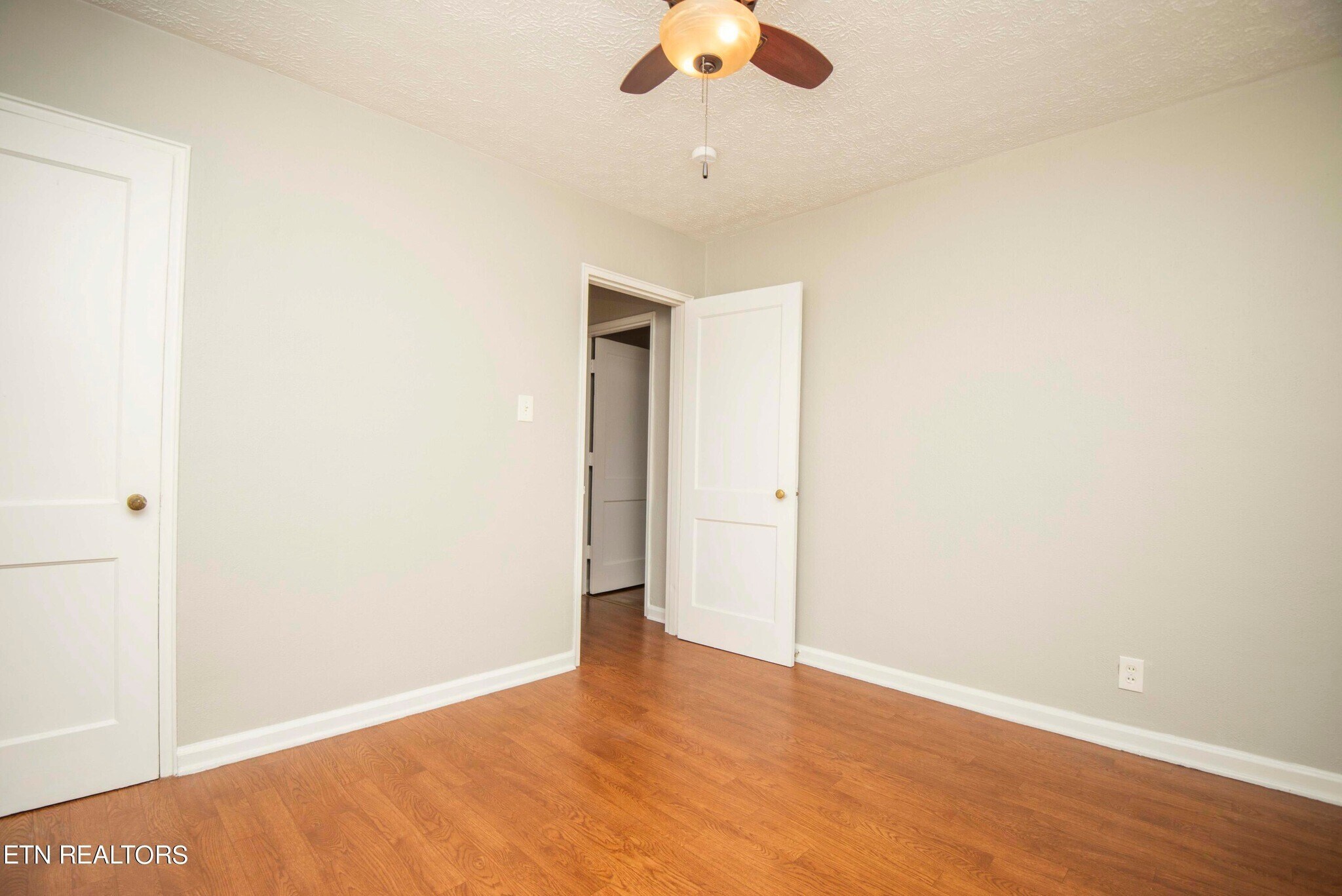 Building Photo - 1039 Oglewood Ave