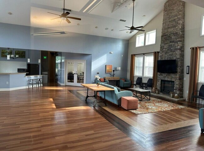 Building Photo - Beautiful Crofton at Spence Crossing Townhome/Condo | 3 BR | 2.5 BA | 1,867 Sq. Ft.