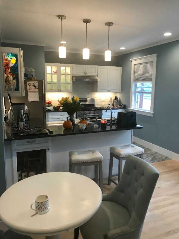 Building Photo - 11 Center Ave