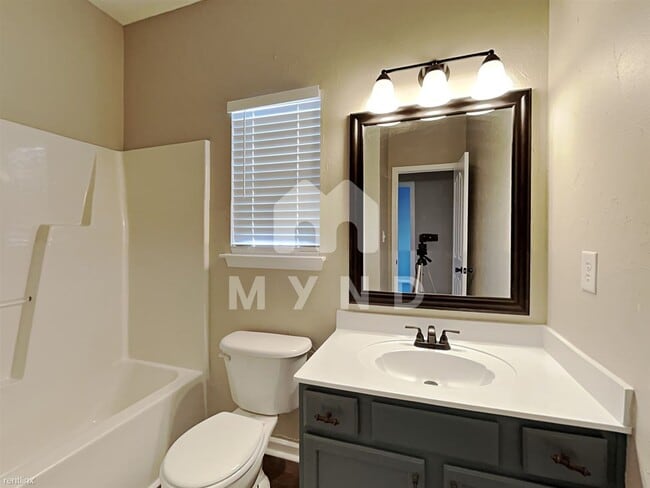 Building Photo - 3 br, 2 bath House - 166 Bluffton Rd