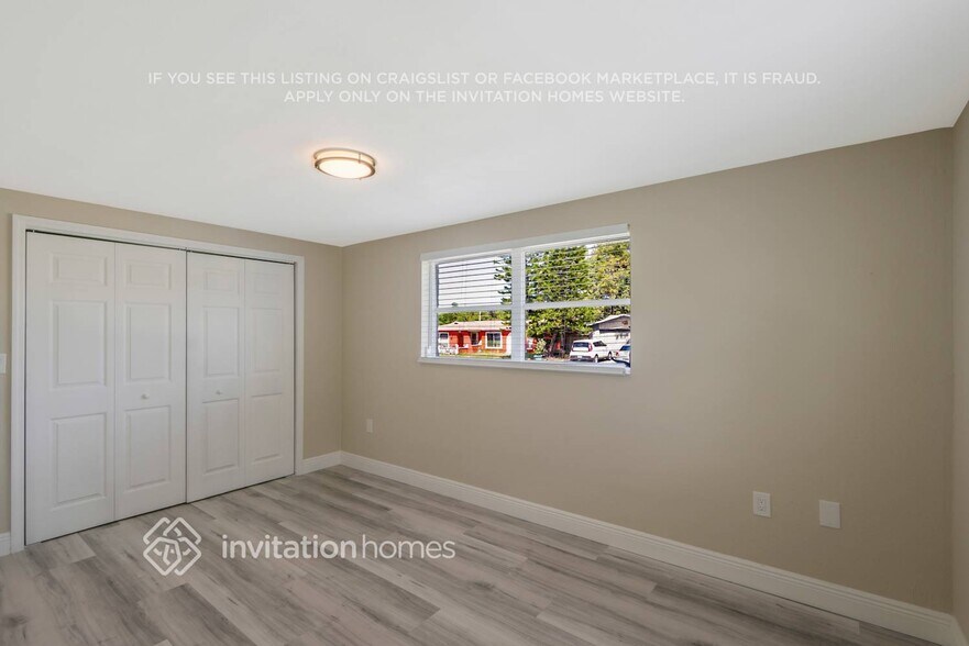 Building Photo - 6254 Bonaire Ave