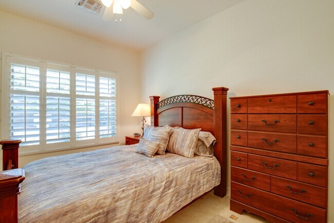 Building Photo - 4972 S Sugarberry Ln