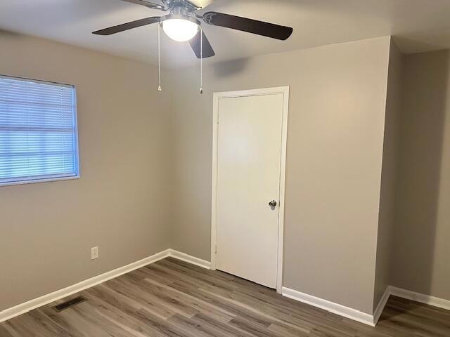 Building Photo - 745 20th St NE