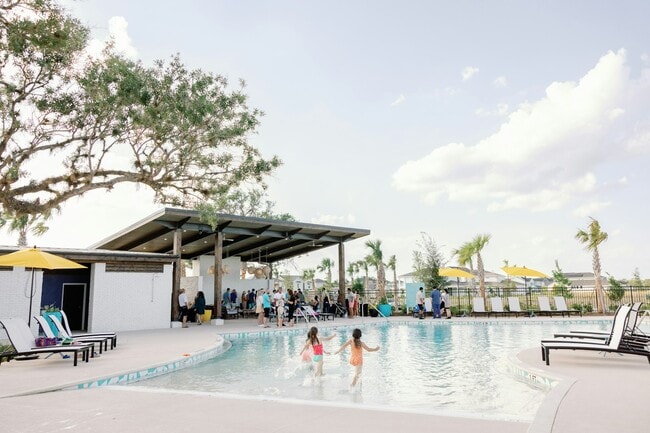 Building Photo - 6498 Barnstorm Wy