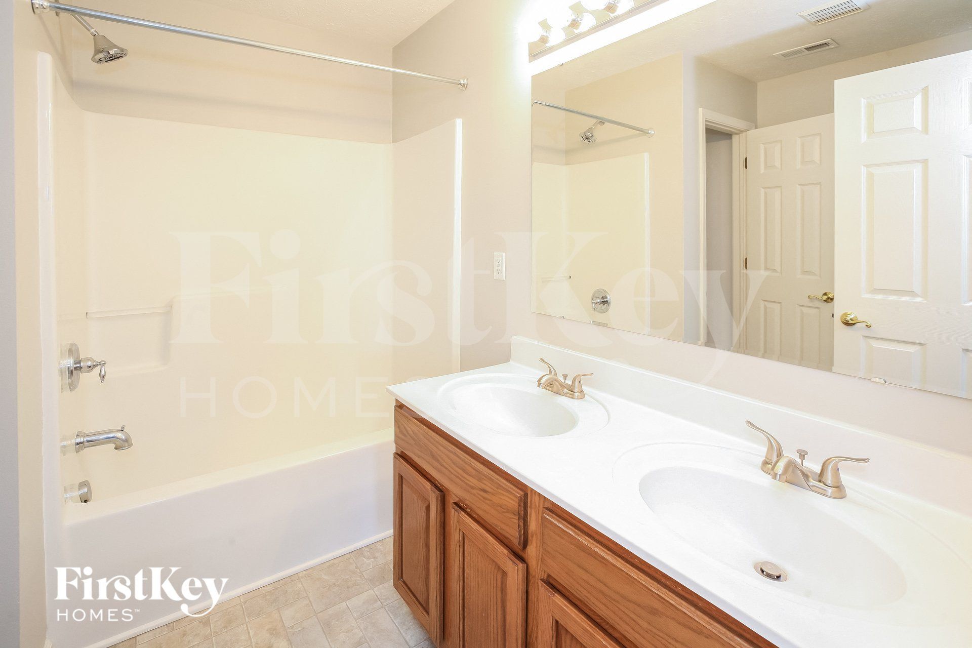 Building Photo - 14982 Deer Trail Dr