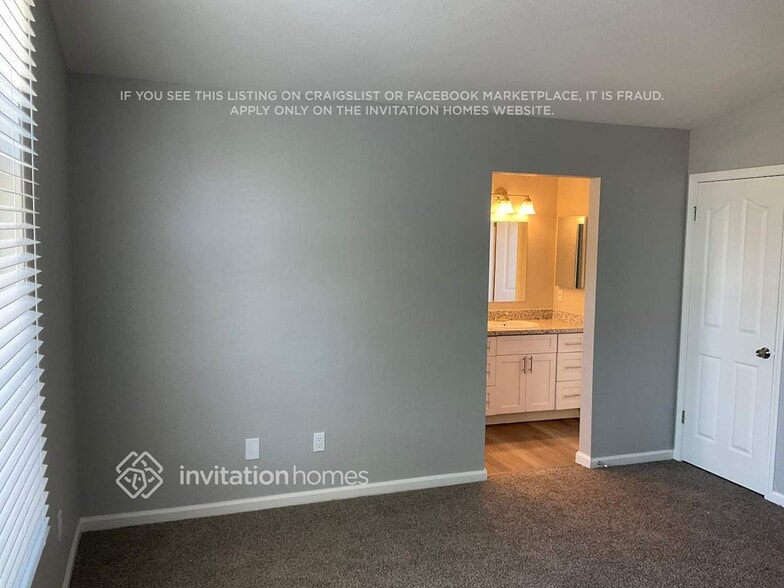 Building Photo - 472 Woodcrest Dr