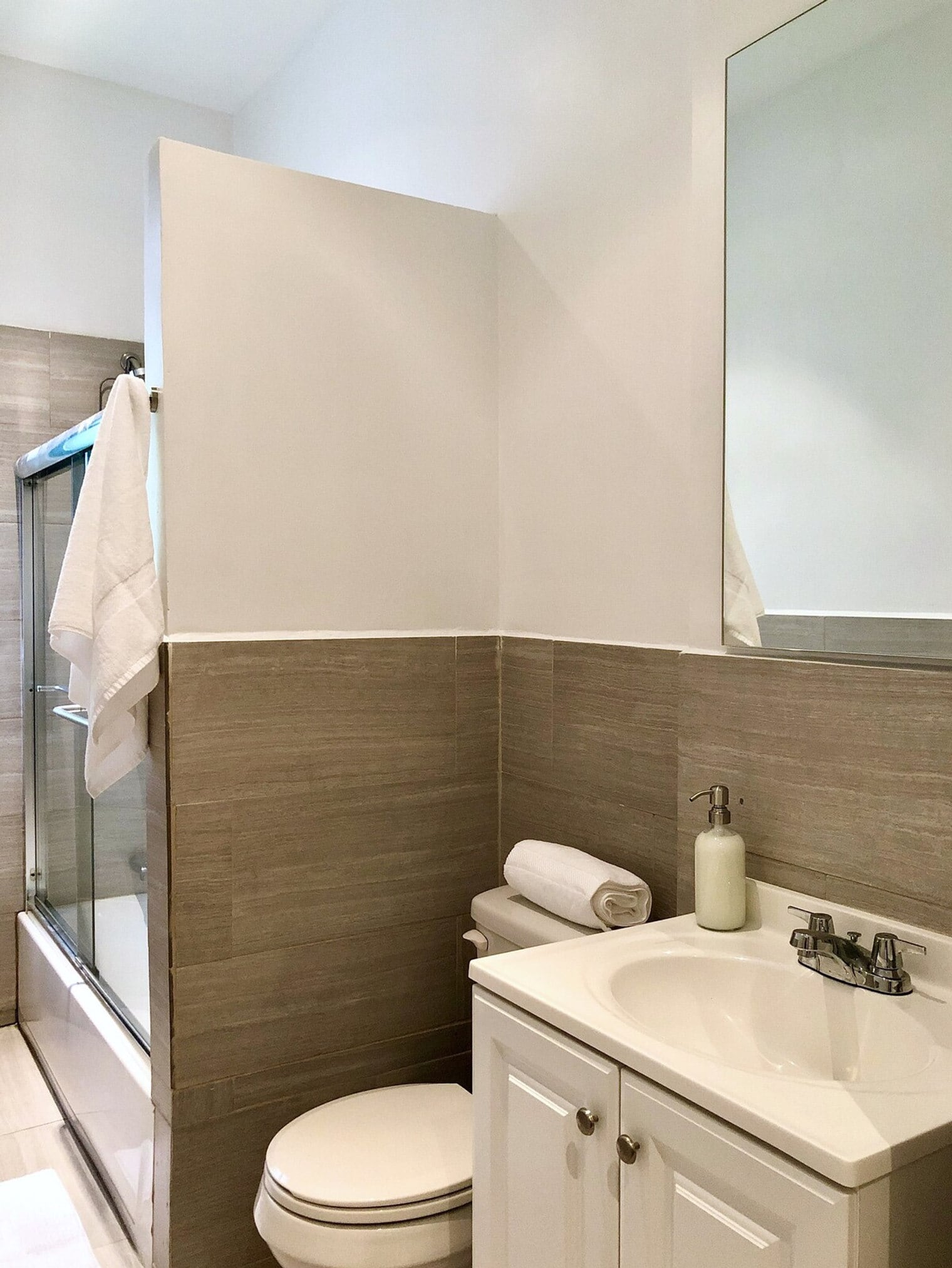 Building Photo - 124 E 37th St