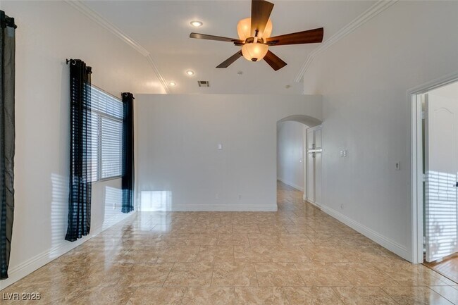 Building Photo - 669 Pacific Cascades Dr