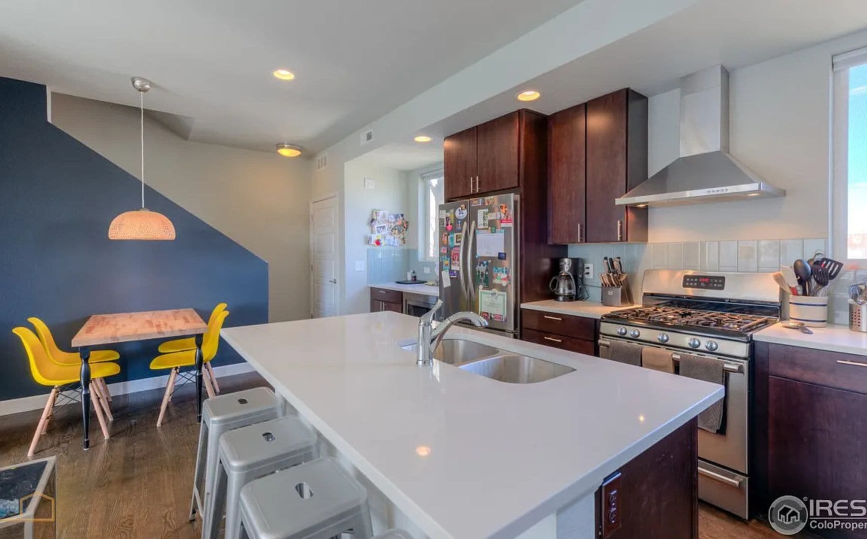 Building Photo - 2038 High St