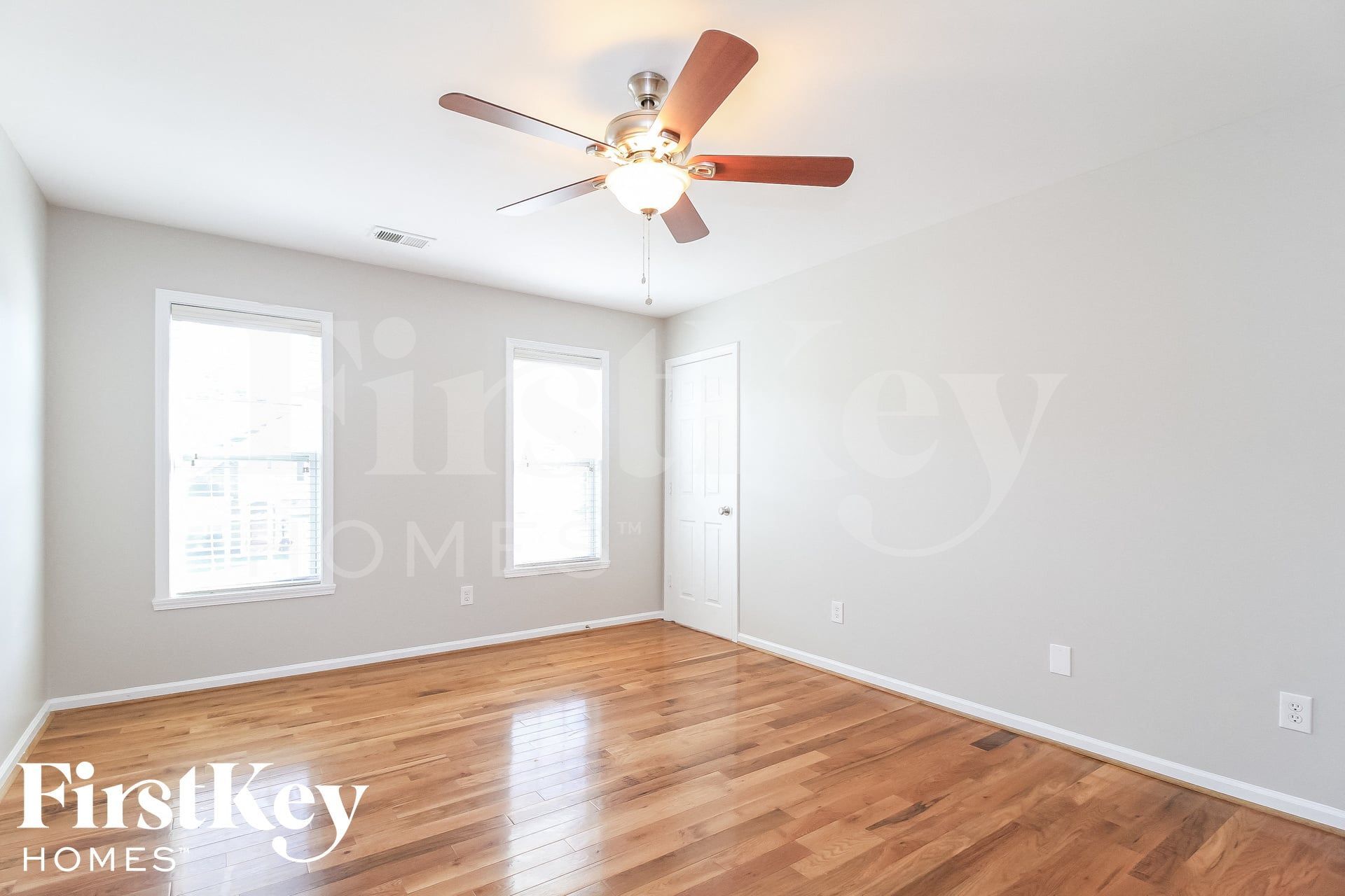 Building Photo - 483 Old Cypress Dr
